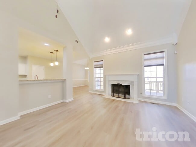 Photo - 83 Cross Pointe Ct