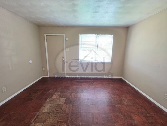 Photo - 2440 Charjean Cove Unit INVEST TN - 2438