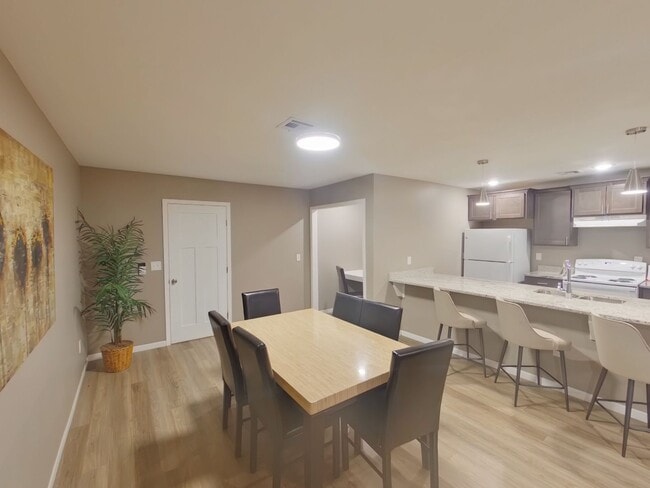 Photo - 520 Mathewson St Unidad 522 N Mathewson