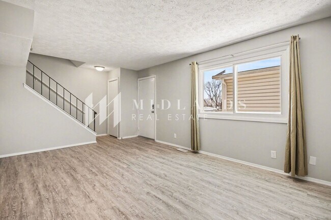 Photo - Bellevue Townhome