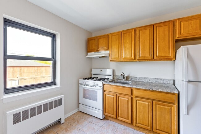 Photo - Empire View Apartments