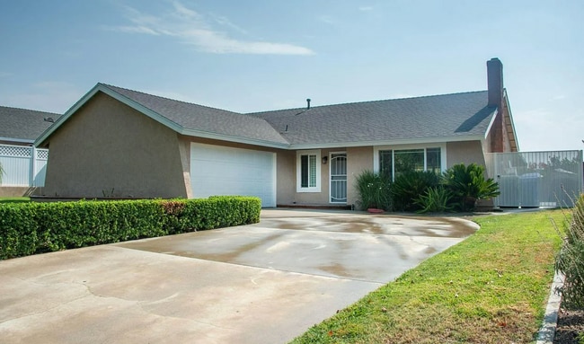 Photo - 6651 Morocco St