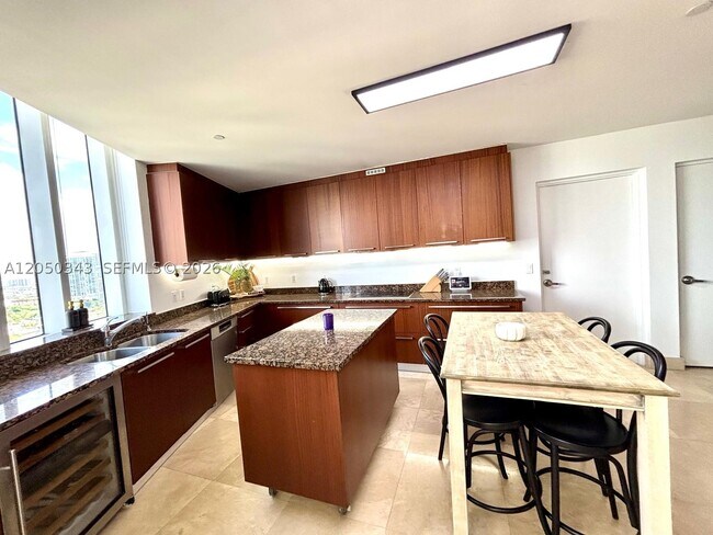 Photo - 15901 Collins Ave Unit 1706