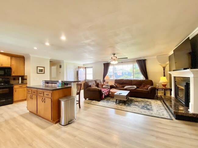 Photo - Space to Spare, Style to Love