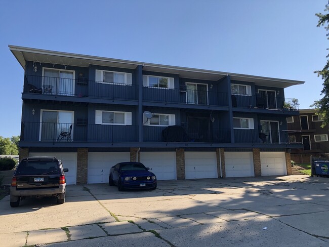 Building Photo - 85 N Lyle Ave Unit 5 Rental