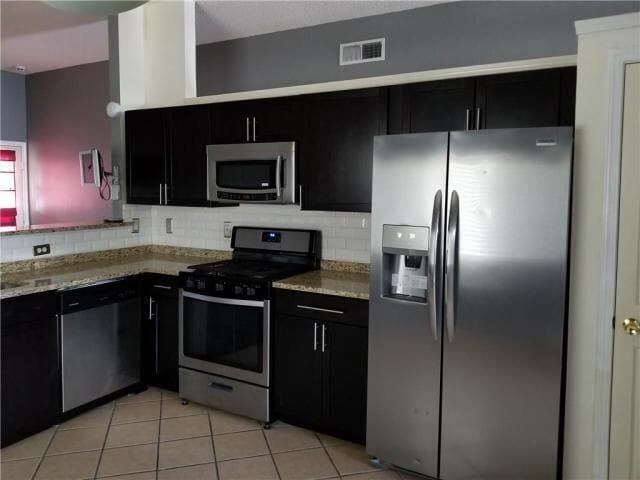 Photo - 305 De Palma Pl