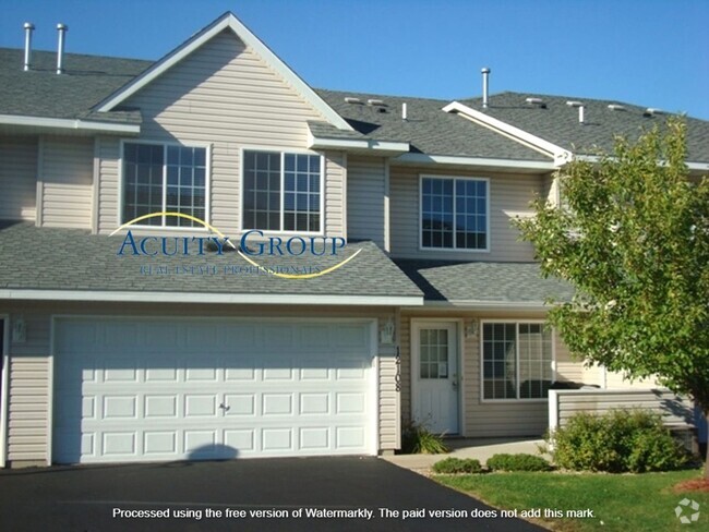 Building Photo - 3BR, 2BA, Champlin Townhome for Rent