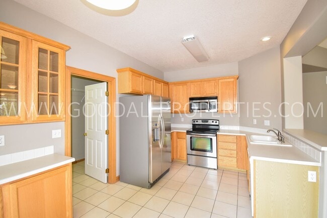 Photo - 2 Bedroom 2 bath Town Home in West Des Moines
