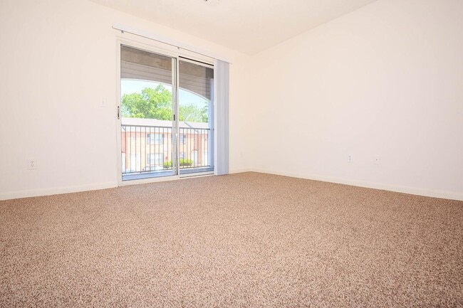Cedar Pointe Apartments