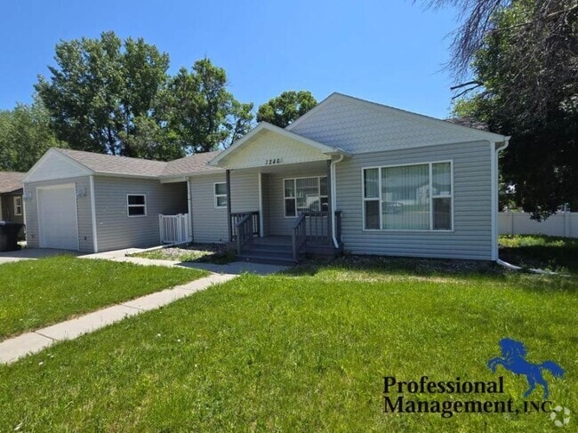Building Photo - 4 bedroom in Billings MT 59102 Rental