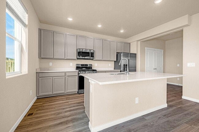 Photo - 5168 Roundhouse Dr