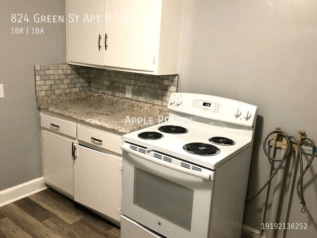 Photo - 824 Greene St