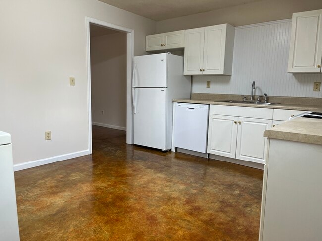 Photo - 23 Cottage Ln