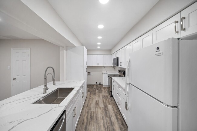 Photo - 357 N Post Oak Ln Unidad 101