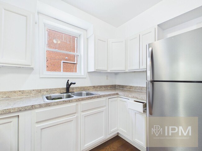 Photo - Bright 2 Bedroom, 1 Bath Ranch Style Home in Harrisburg, Pa!