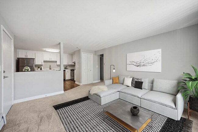 Photo - Middlesex Crossing