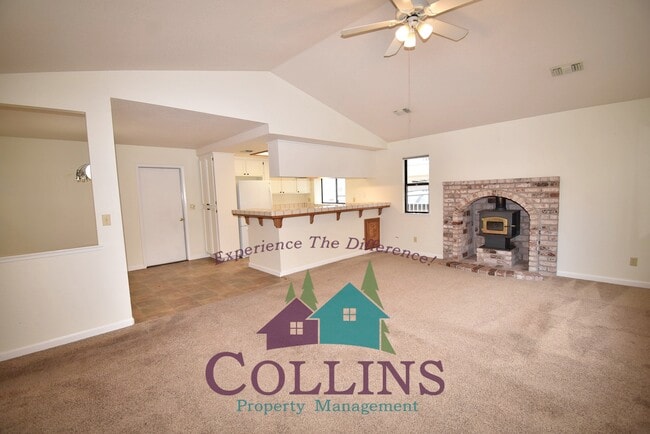 Photo - 116 Stanford Ct House