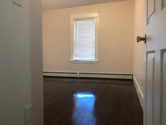 Photo - 29 Ross St Unit 2