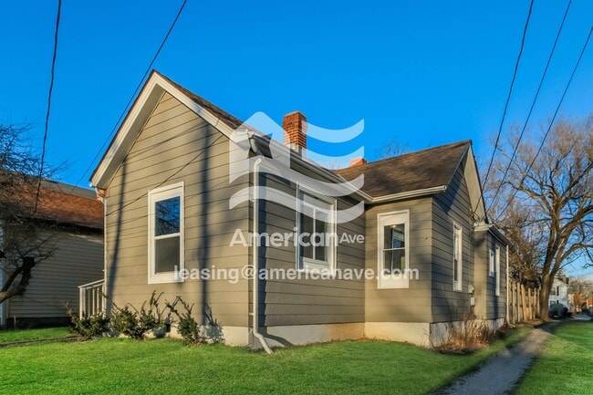 Photo - 2420 Freeman Ave