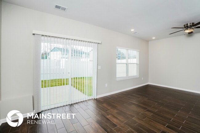 Photo - 2066 N Sarah Dr