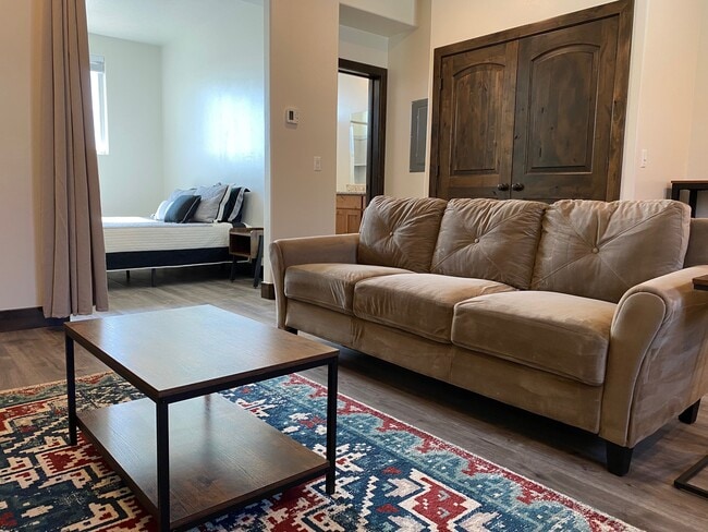 Photo - Luna Studios