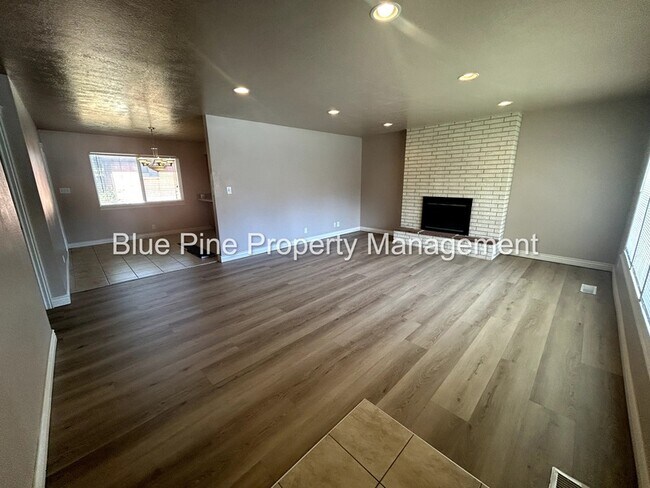 Photo - 90 Drake Ave