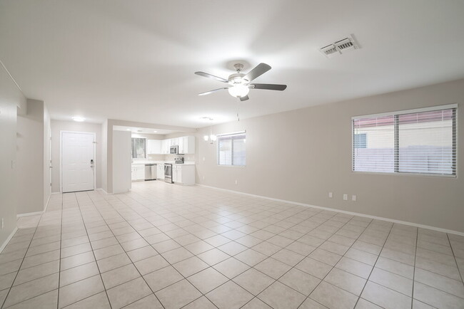 Photo - 7409 S 37th Glen