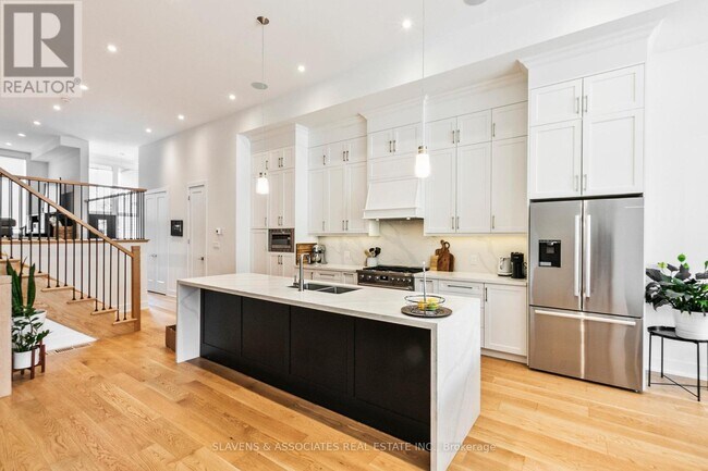 Photo - 1040 Enola Ave