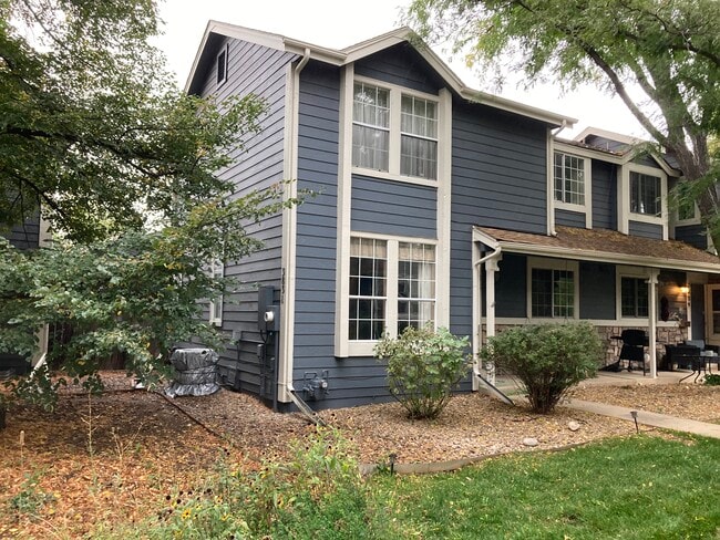 Building Photo - 3831 Paseo del Prado