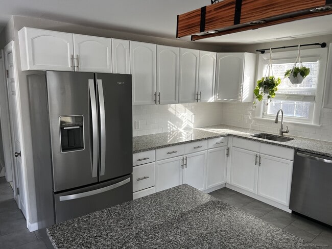 Photo - 61 Eugene St