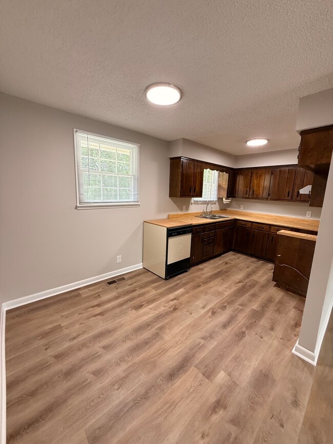 Photo - 4923 Barella Dr