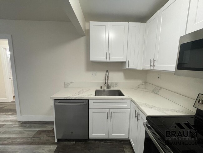 Photo - 5611 Fulcher Ave Unidad 14