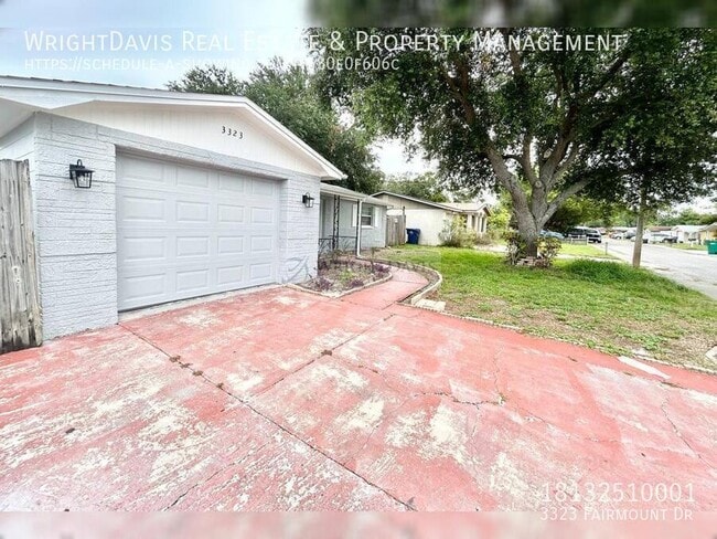 Photo - 3323 Fairmount Dr
