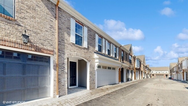 Photo - 707 England Rd