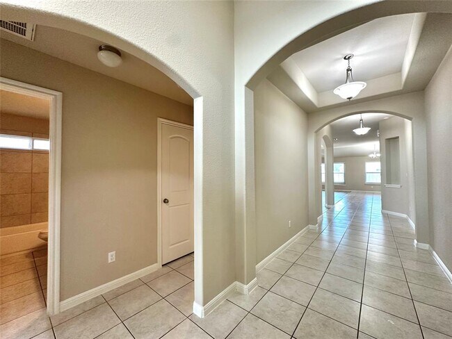Photo - 5977 Malta Cir