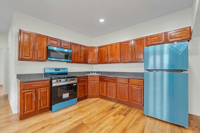 Photo - 101 Hedden Terrace Unit Apt 1