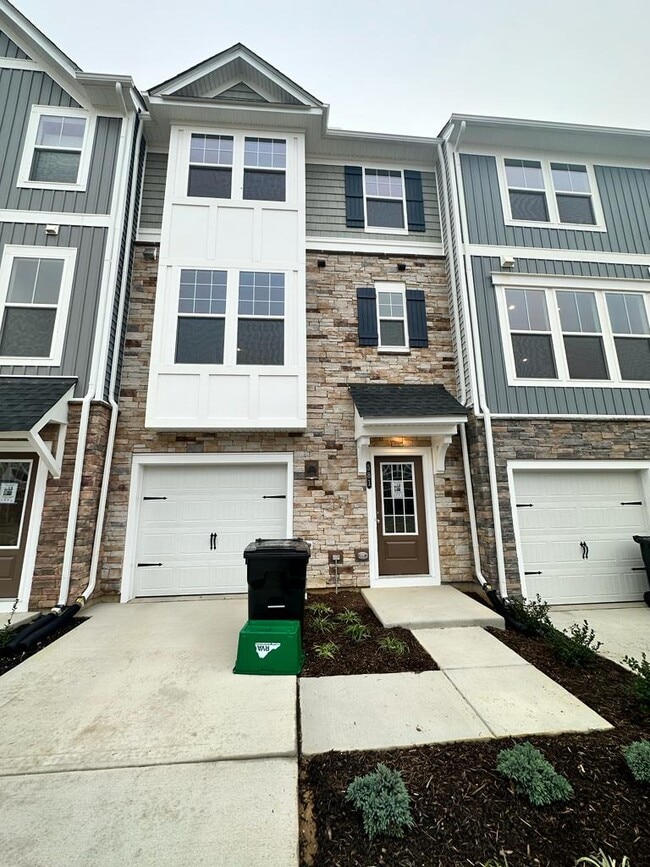 Photo - 581 Rivanna Hl Rd