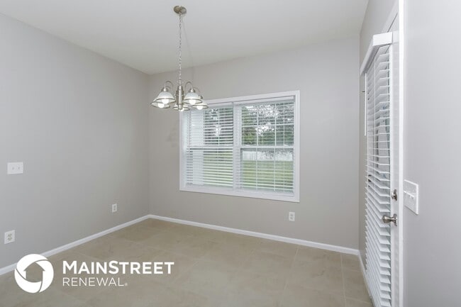 Photo - 4972 Weatherton St