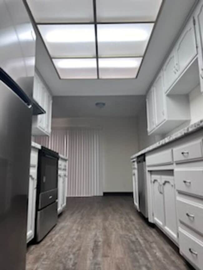 Photo - 261 W Alexander Ave Unit 261 W Alexander Ave