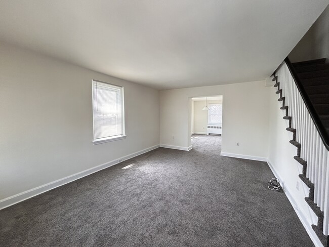 Photo - 702 Shaw Ave House