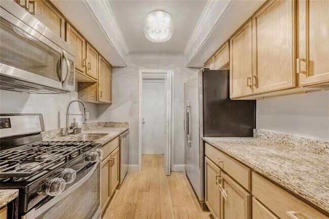 Photo - 6851 Roswell Rd Unit A5