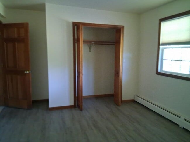 Photo - 718 Forest Rd