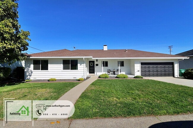 Photo - 1225 Manzanita Hills Ave