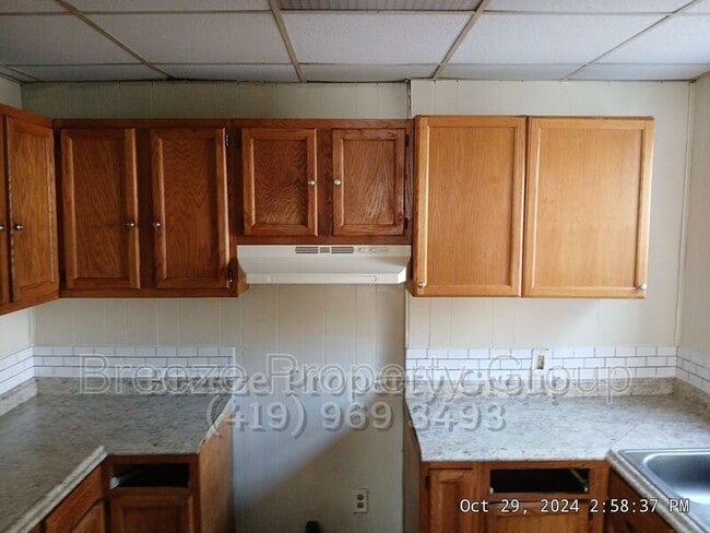 Photo - 244 Knower St