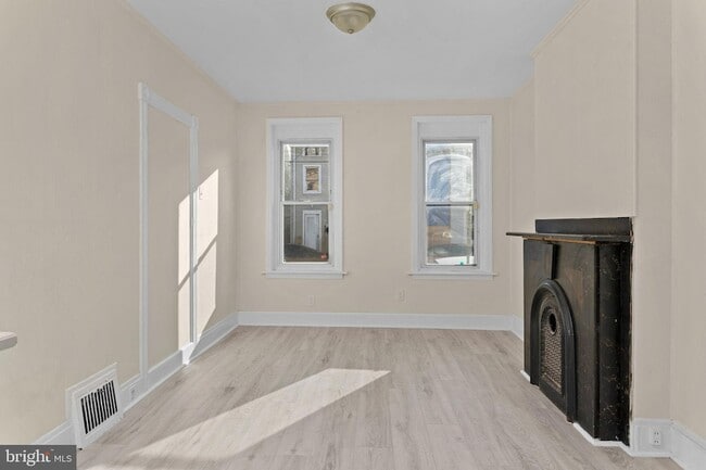 Photo - 28 Poplar St