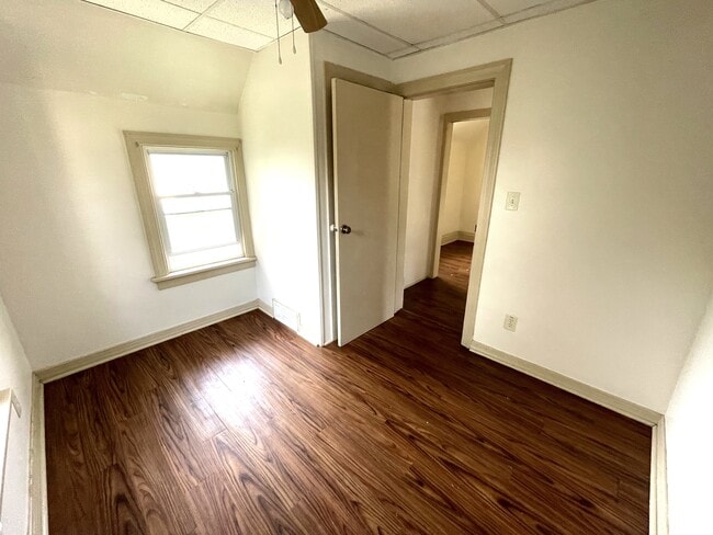 951 W 21st St Unit 2