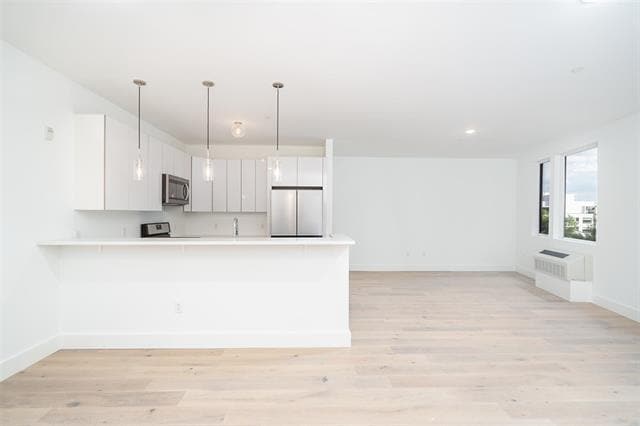 Photo - 8621 River Rd