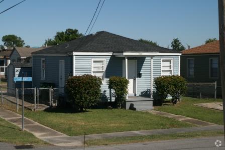 Building Photo - 2201 Stafford St Rental