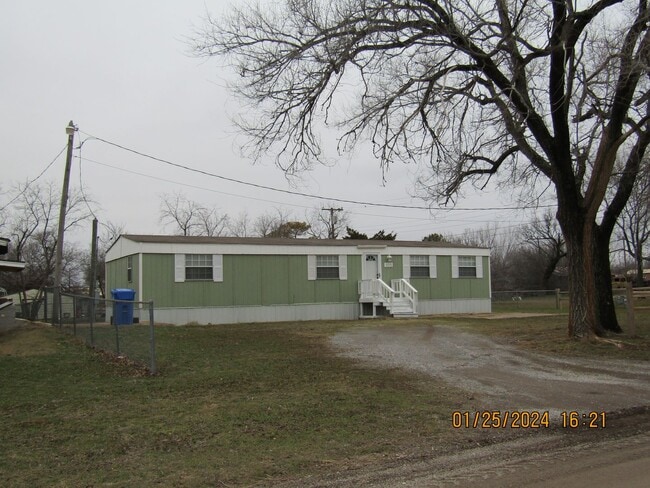 Photo - Very Nice Double Wide Home located in Cach...