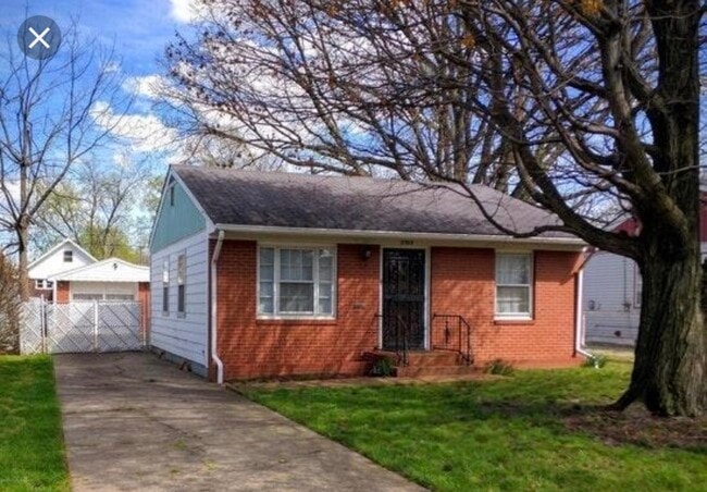 Photo - 2503 Emil Ave